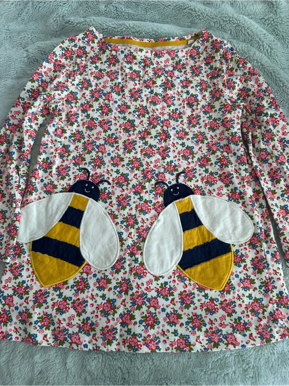 Mini Boden Girls Floral Long Sleeve tunic/dress with Bumblebee Appliqué pockets